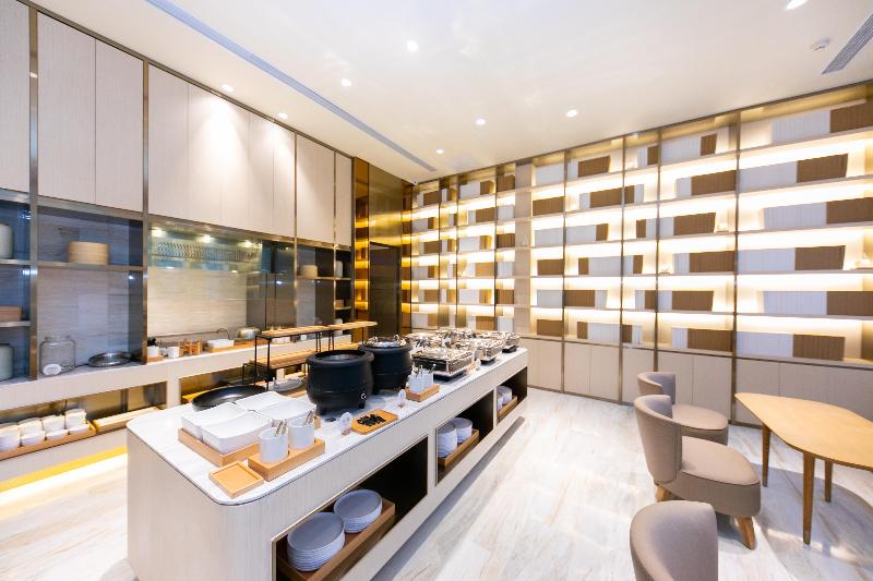 JI Hotel Xiangyang World Financial City image