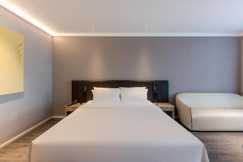 Hanting Hotel Taizhou The MIXC image