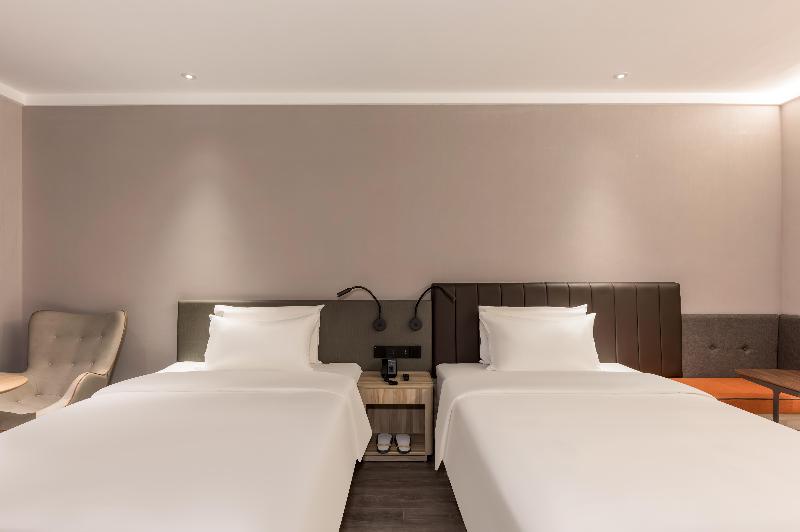 Hanting Hotel Taizhou The MIXC image