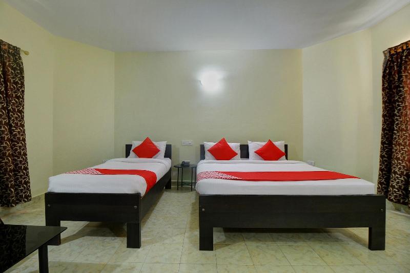 Oyo 17387 Hilldale Resorts image