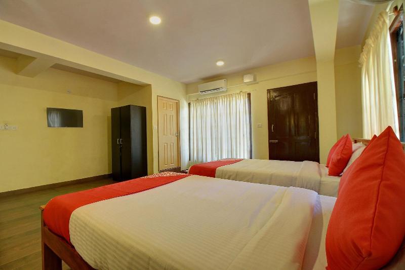 Oyo 17387 Hilldale Resorts image