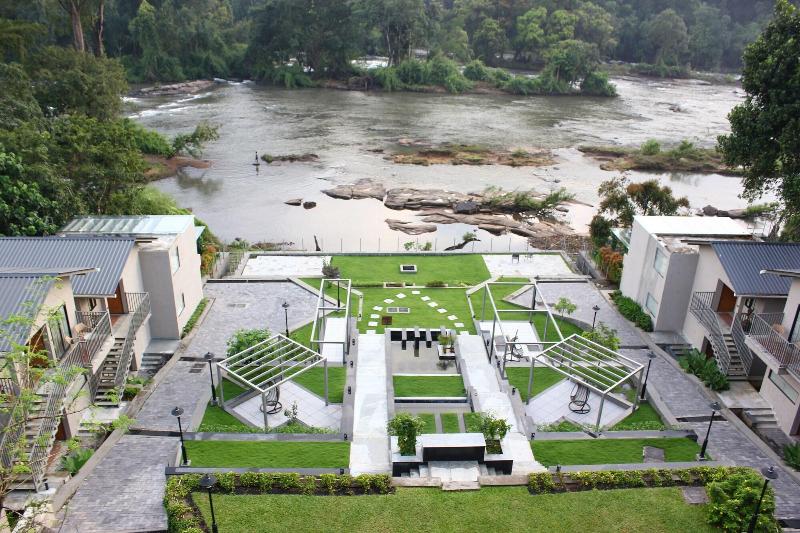Niraamaya Retreats Samroha Athirappilly image