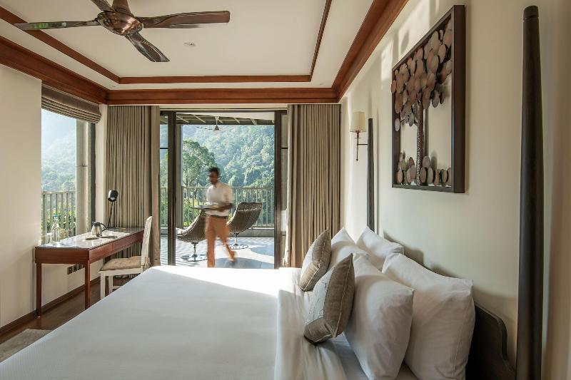 Niraamaya Retreats Samroha Athirappilly image