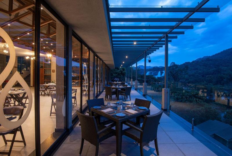 Niraamaya Retreats Samroha Athirappilly image