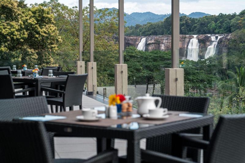 Niraamaya Retreats Samroha Athirappilly image