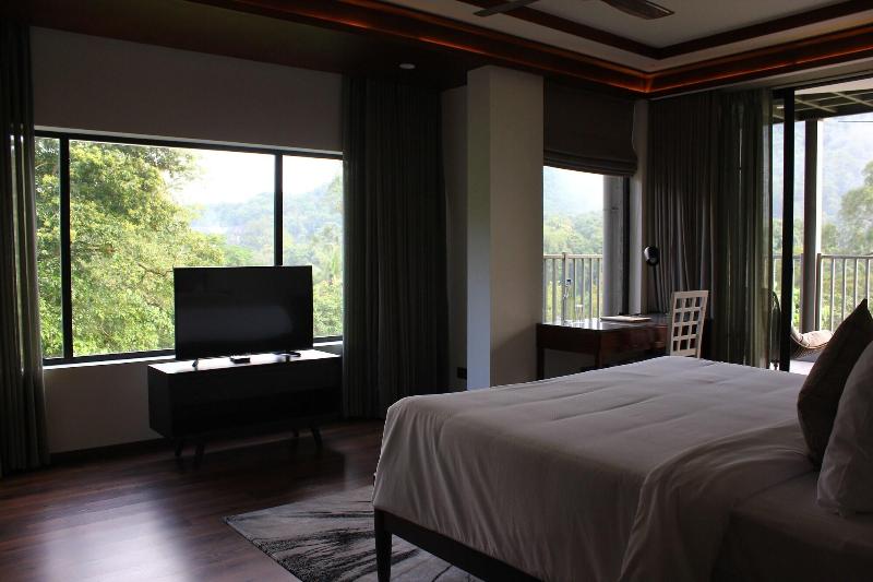Niraamaya Retreats Samroha Athirappilly image
