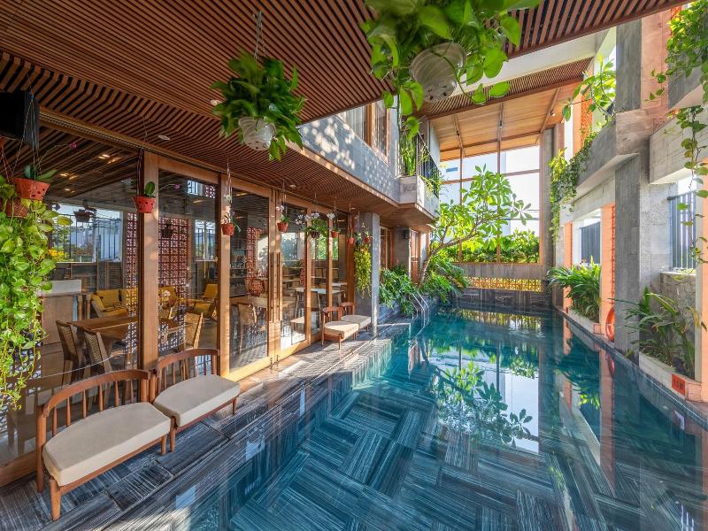 Bonny Boutique Hotel image