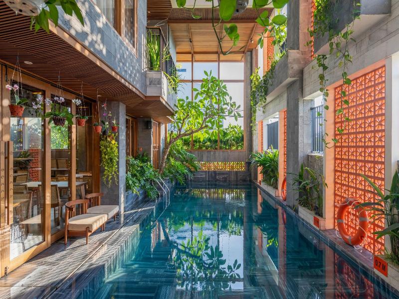Bonny Boutique Hotel image