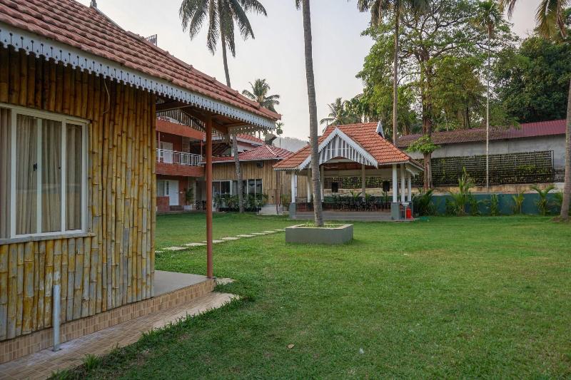Willow Heights Athirapally image