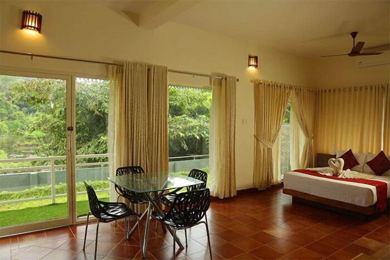 Willow Heights Athirapally image