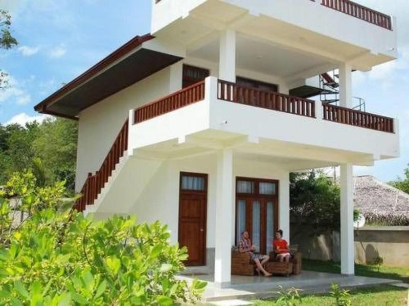Hideaway Lodge
