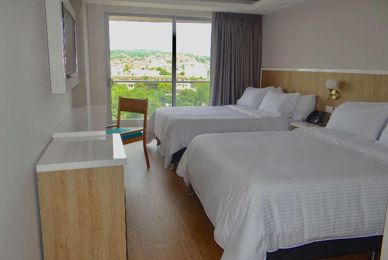 Wyndham Garden Cartagena image