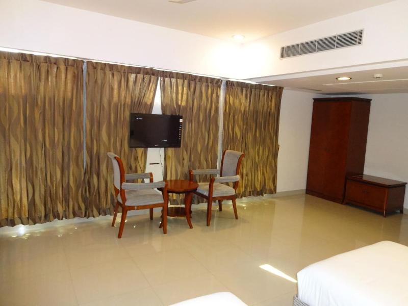 Hotel Kunnathan Residency image