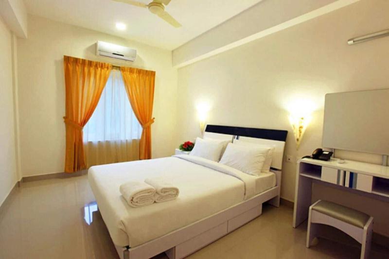 Hotel Kunnathan Residency image