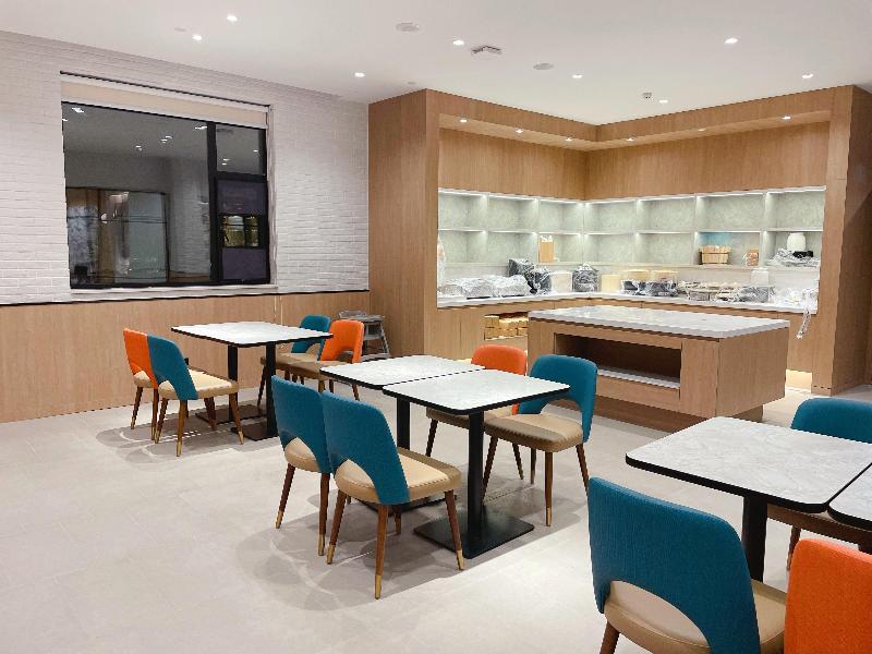 Hanting Hotel Shanghai Shidongkou Wharf image