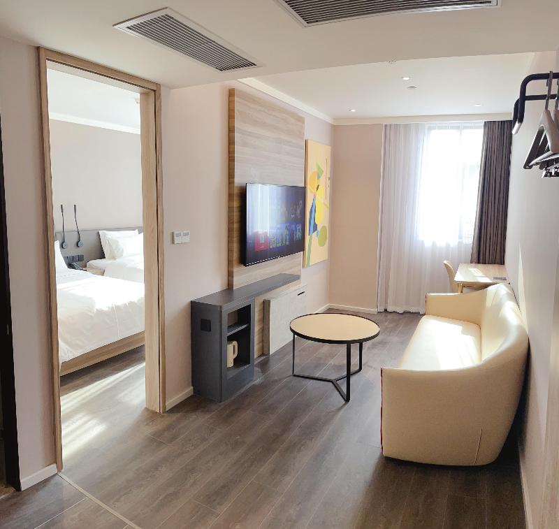 Hanting Hotel Shanghai Shidongkou Wharf image
