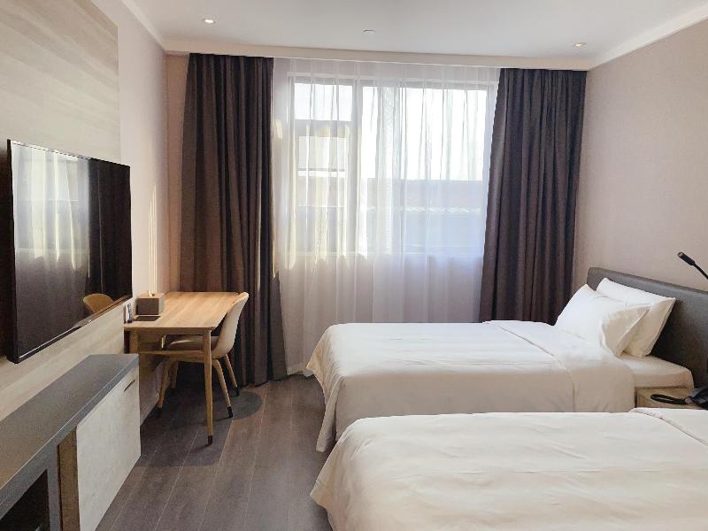 Hanting Hotel Shanghai Shidongkou Wharf image