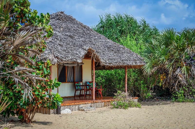 Saadani Safari Lodge image