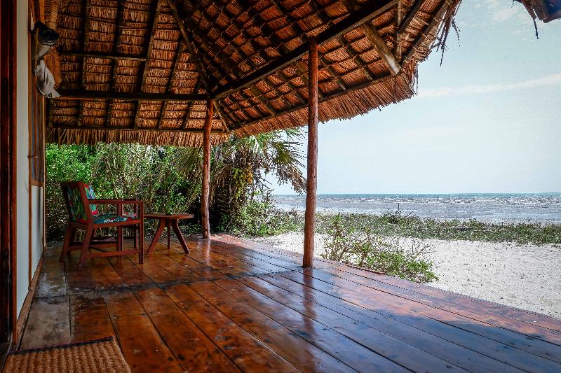 Saadani Safari Lodge image
