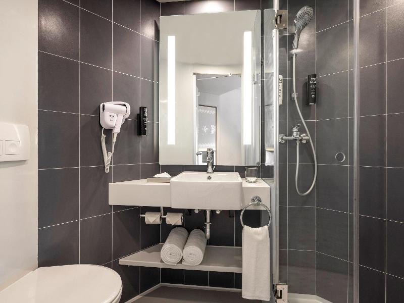 ibis Mumbai Vikhroli image
