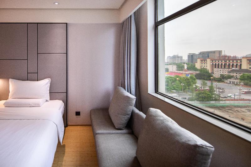 Ji Hotel Chengdu Tianfu Plaza