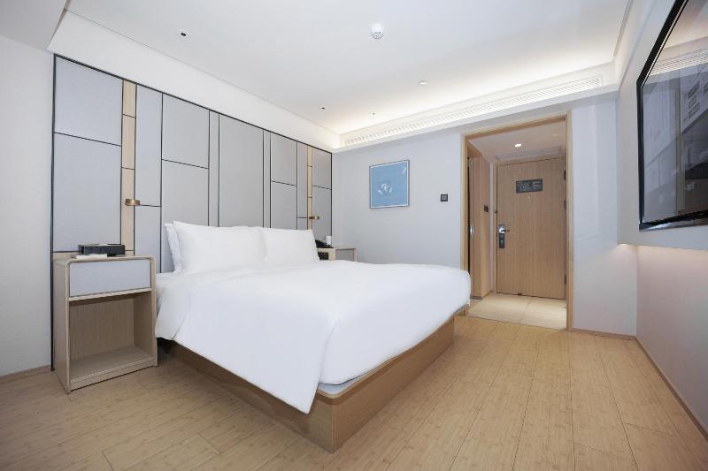 JI Hotel Chongqin Guanyinqiao Pedestrian Stre image