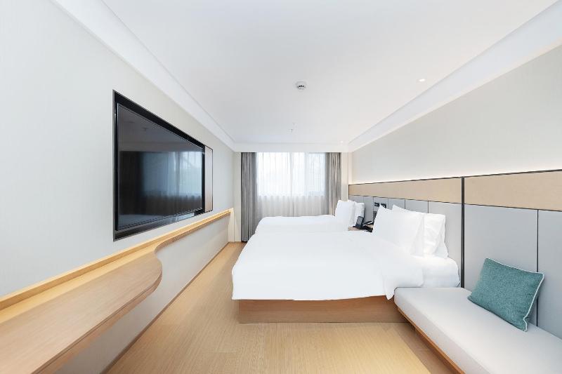 JI Hotel Shanghai Wujiaochang Xiangyin Road image