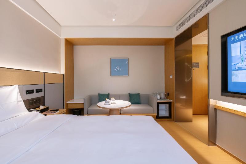 JI Hotel Shanghai Pudong Stadium image