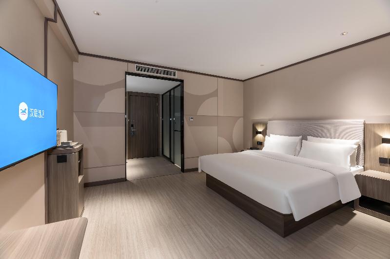 Hanting Hotel Yangzhou Shouxihu Road image