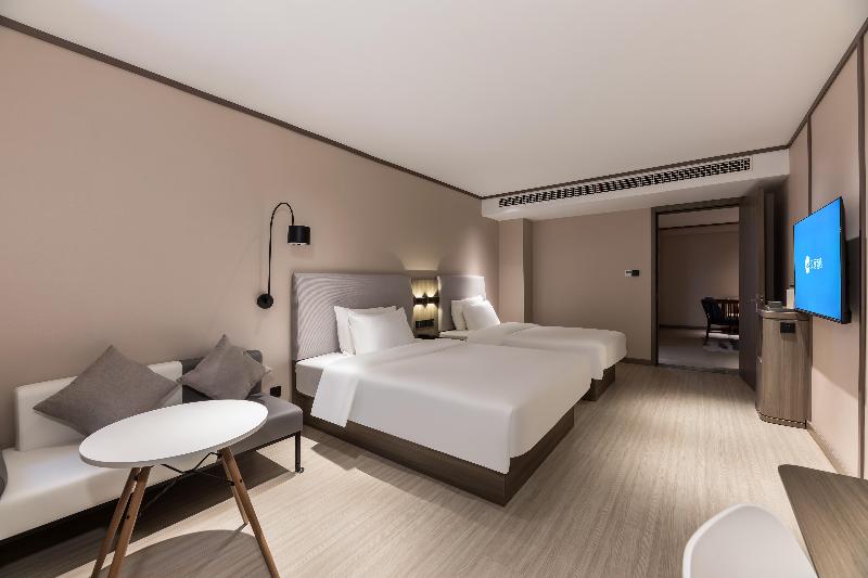 Hanting Hotel Yangzhou Shouxihu Road image