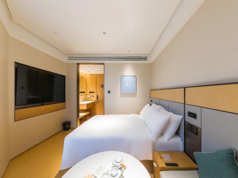 JI Hotel Shanghai Lujiazui Beiyangjing Road S image