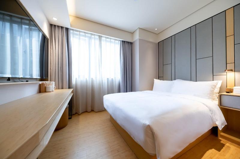 JI Hotel Shanghai Ningguo Road Station image
