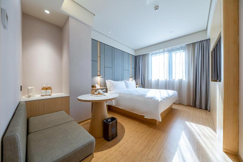 JI Hotel Shanghai Ningguo Road Station image