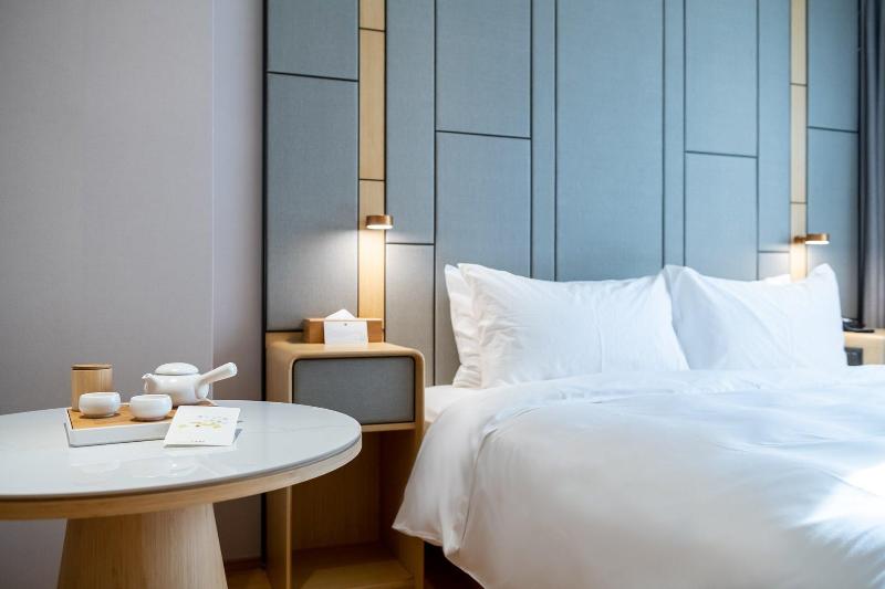 JI Hotel Shanghai Ningguo Road Station image