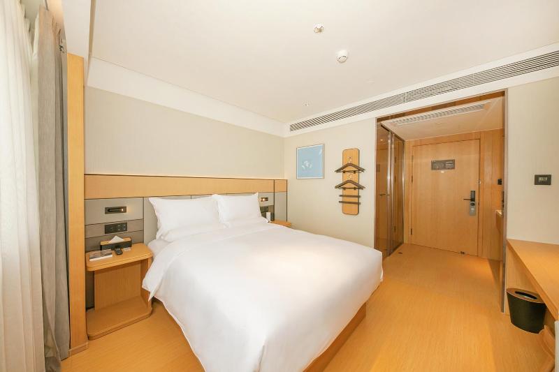 JI Hotel South Beijing Station Zhaogongkou image