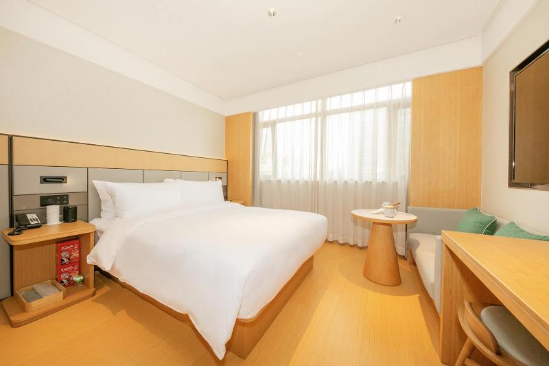 JI Hotel South Beijing Station Zhaogongkou image