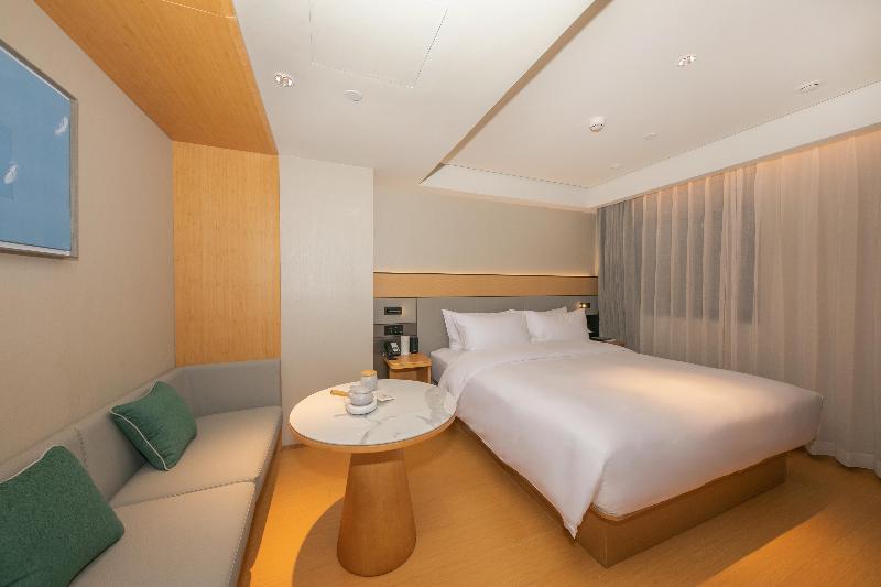 JI Hotel South Beijing Station Zhaogongkou image