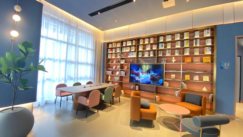 Hanting Hotel Shanghai Anting Station image