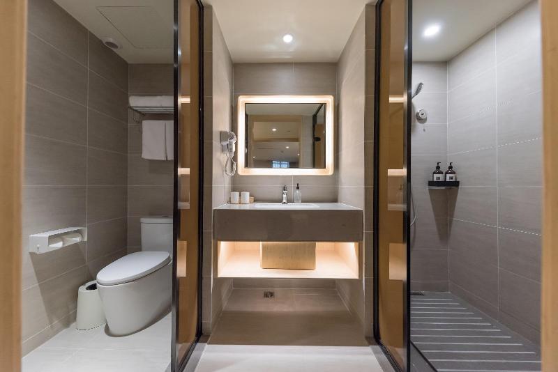 JI Hotel Hangzhou Xianghu Middle Wanda Road image