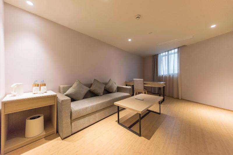JI Hotel Hangzhou Xianghu Middle Wanda Road image