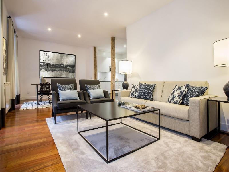 Slow Suites Augusto image