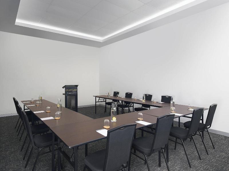 Courtyard By Marriott Brisbane South Bank image