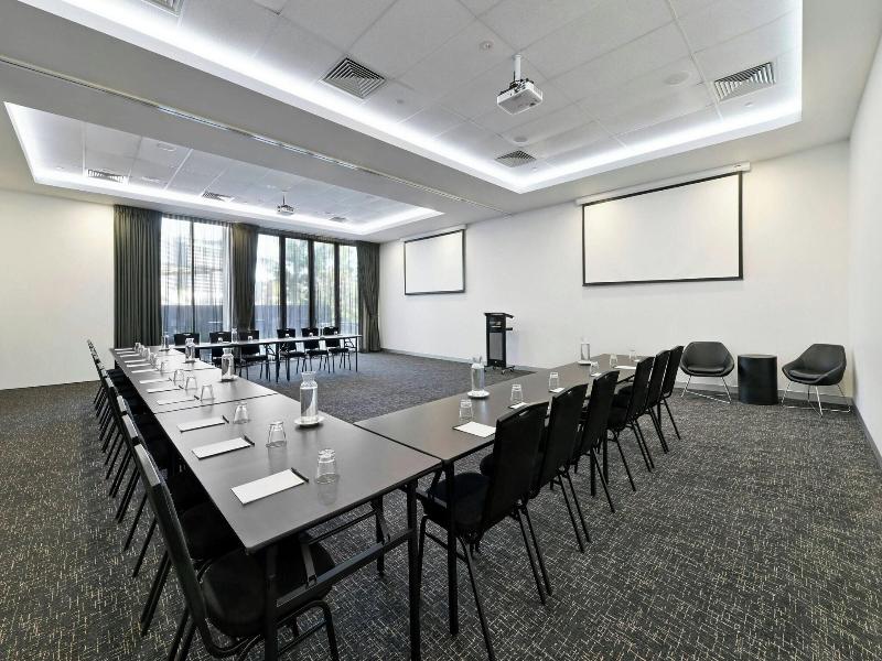 Courtyard By Marriott Brisbane South Bank image