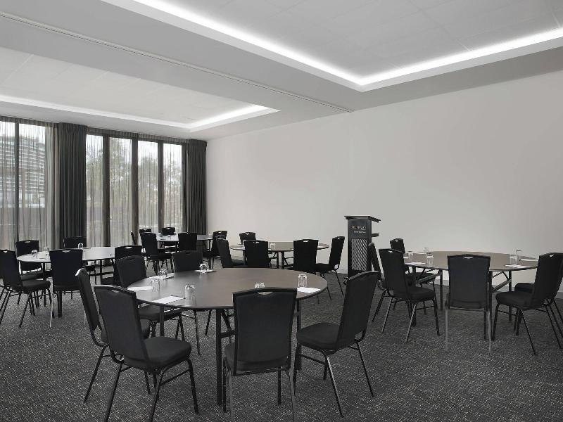 Courtyard By Marriott Brisbane South Bank image
