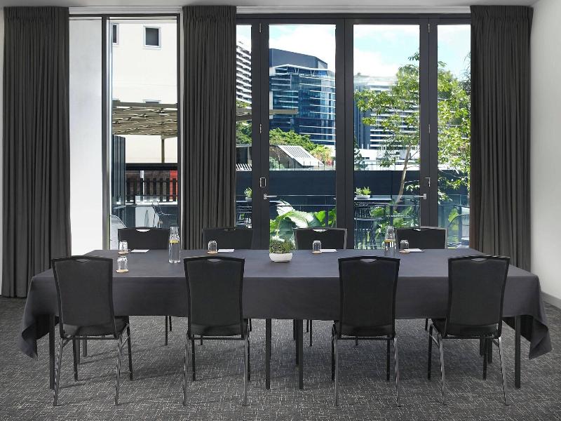 Courtyard By Marriott Brisbane South Bank image