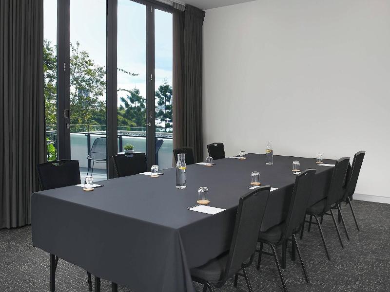 Courtyard By Marriott Brisbane South Bank image