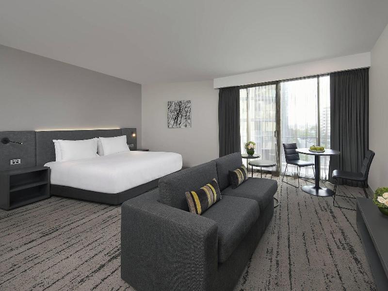 Courtyard By Marriott Brisbane South Bank image