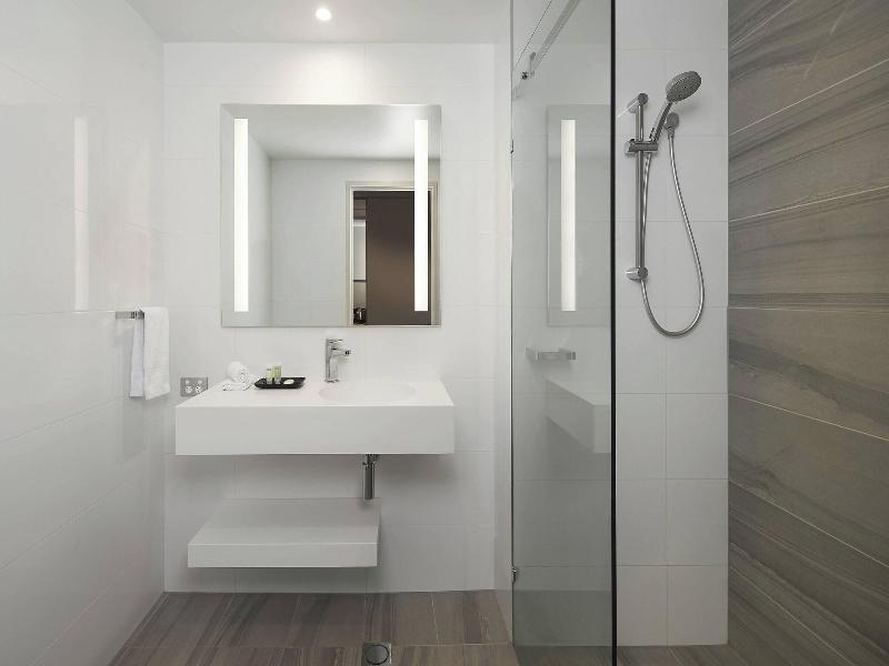 Courtyard By Marriott Brisbane South Bank image