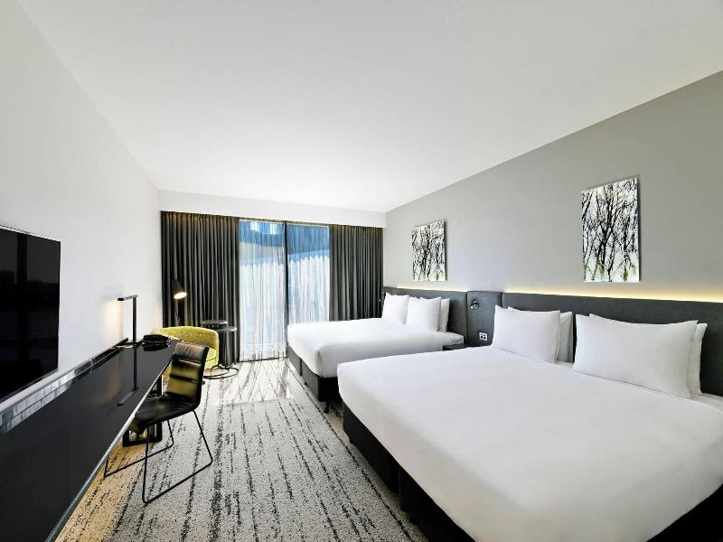 Courtyard By Marriott Brisbane South Bank image