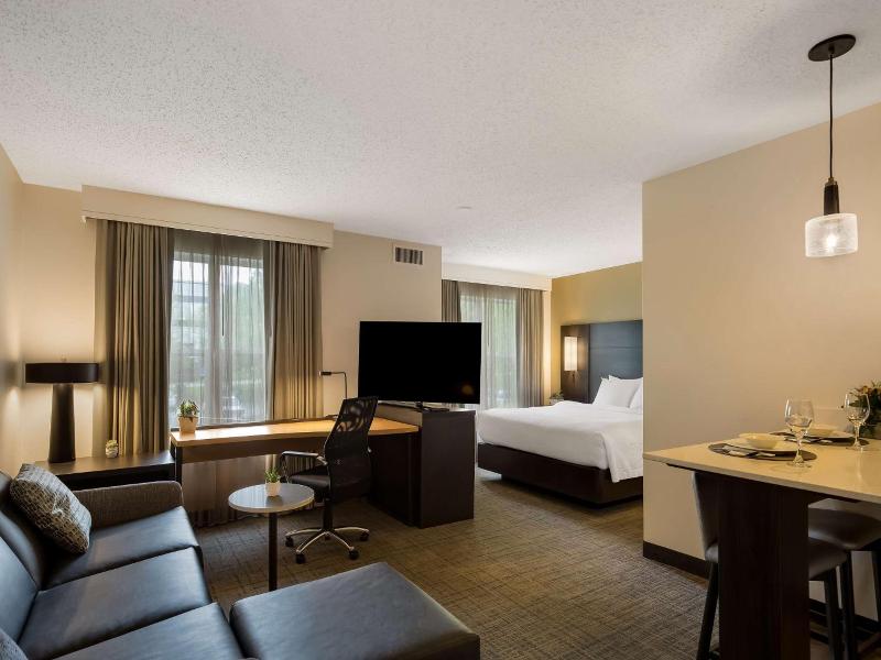 Sonesta Es Suites Parsippany Morris Plains image